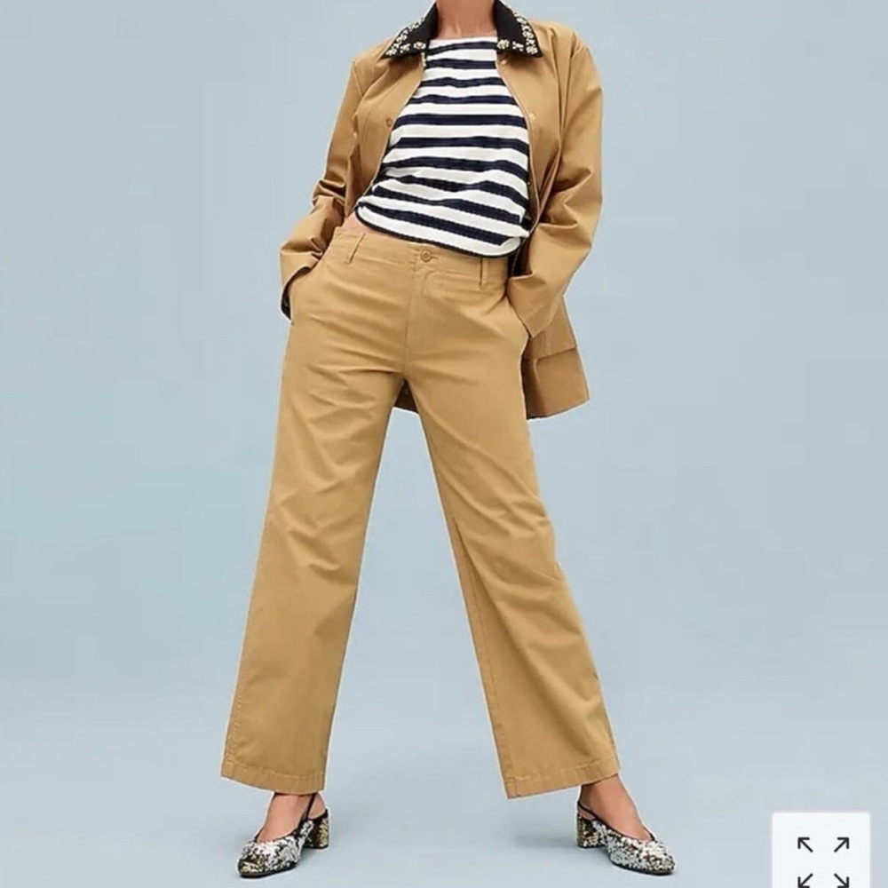 J. Crew Sailor heritage chino pant
Item style: BP499 Size: 24 Color: HONEY BROWN - Picture 2 of 3